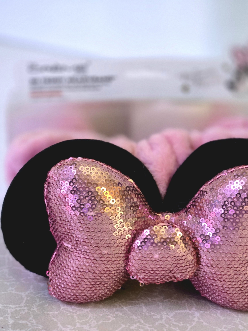 The Crème Shop x Disney Minnie Mouse 3D Teddy Headyband Sequin Bow Spa Pink -NEW